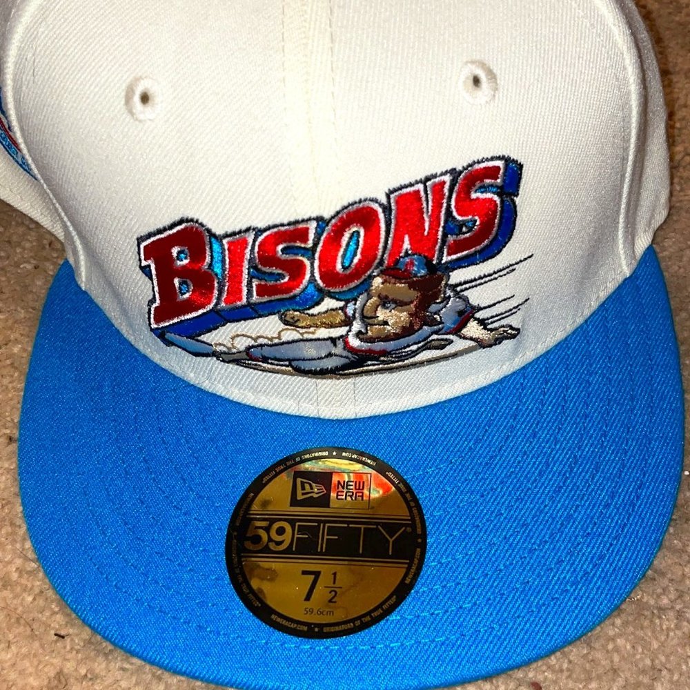 Brand New w/ tags New Era 59Fifty Buffalo Bisons Size 7 1/2 Sold Out Everywhere!